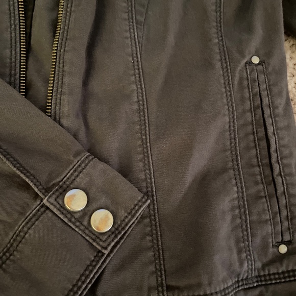 Express Jacket - Picture 3 of 3